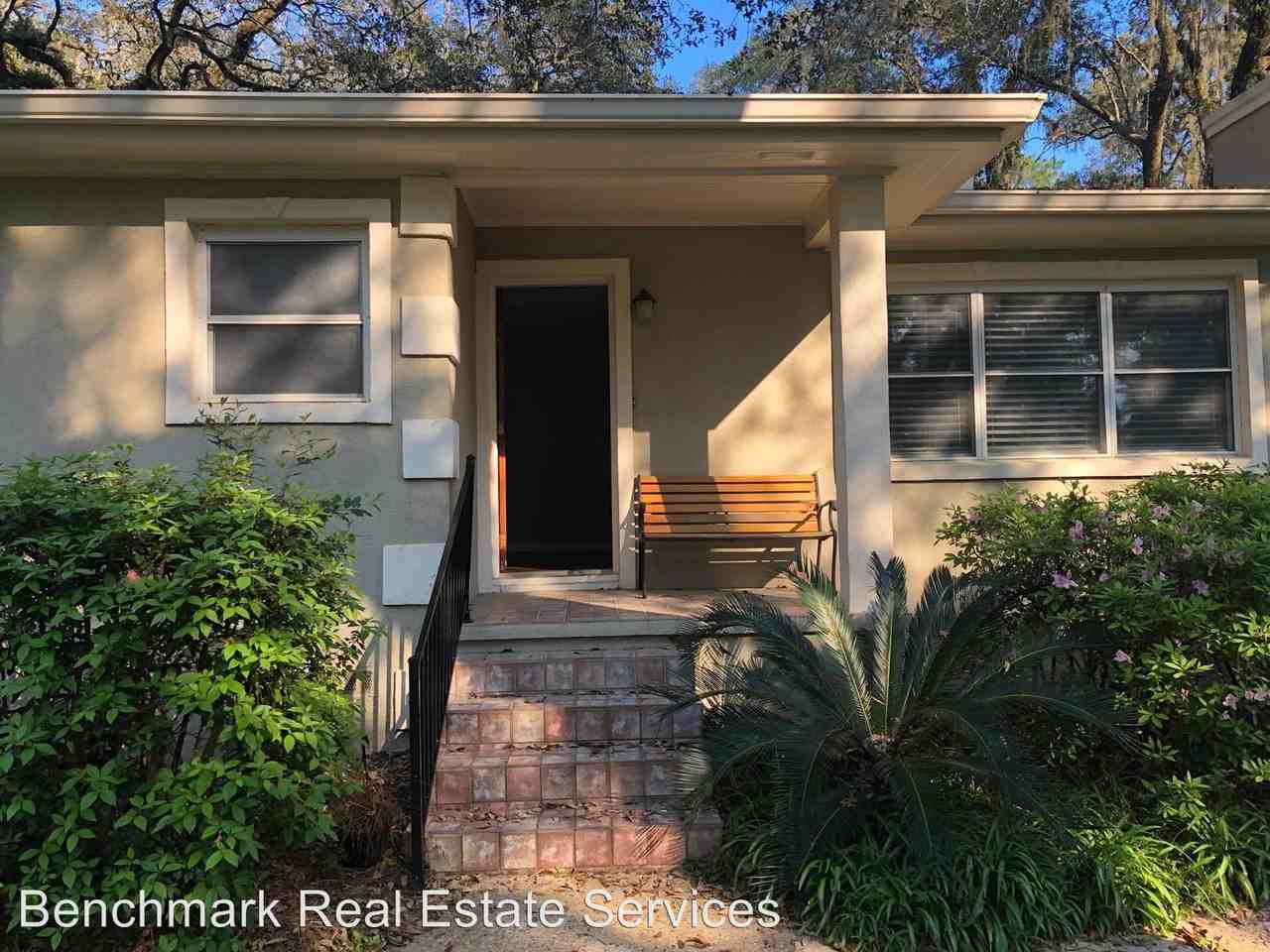 1512 Sunset Lane - Photo 3 of 24