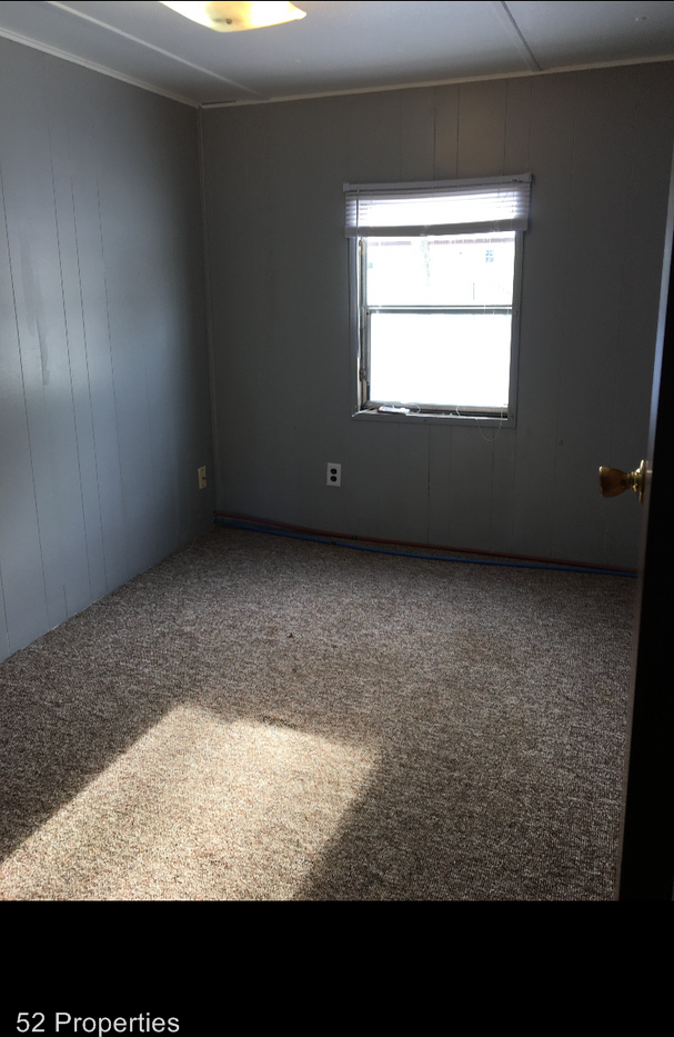 300 S. Haslow - Photo 2 of 7