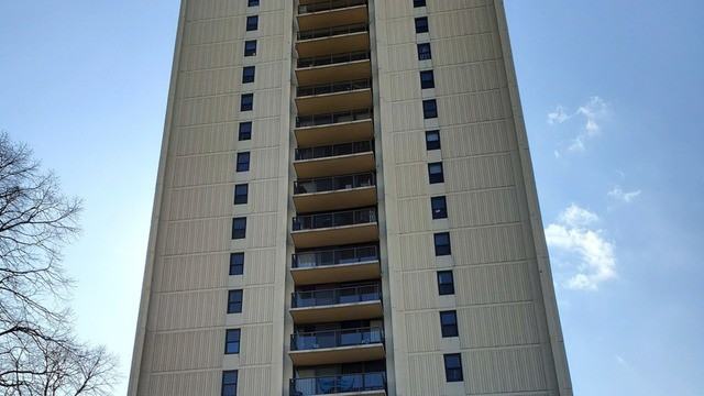 2901 S Michigan Ave #404