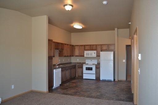 107 3rd St NW - Photo 3 of 5