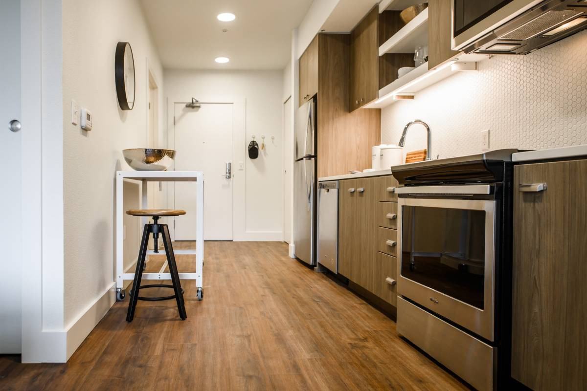 The George Besaw - Photo 5 of 19