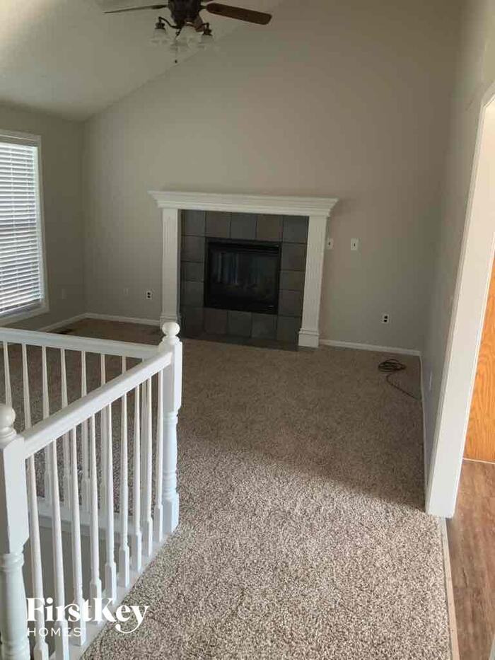 1406 Bayberry Drive - Photo 2 of 26