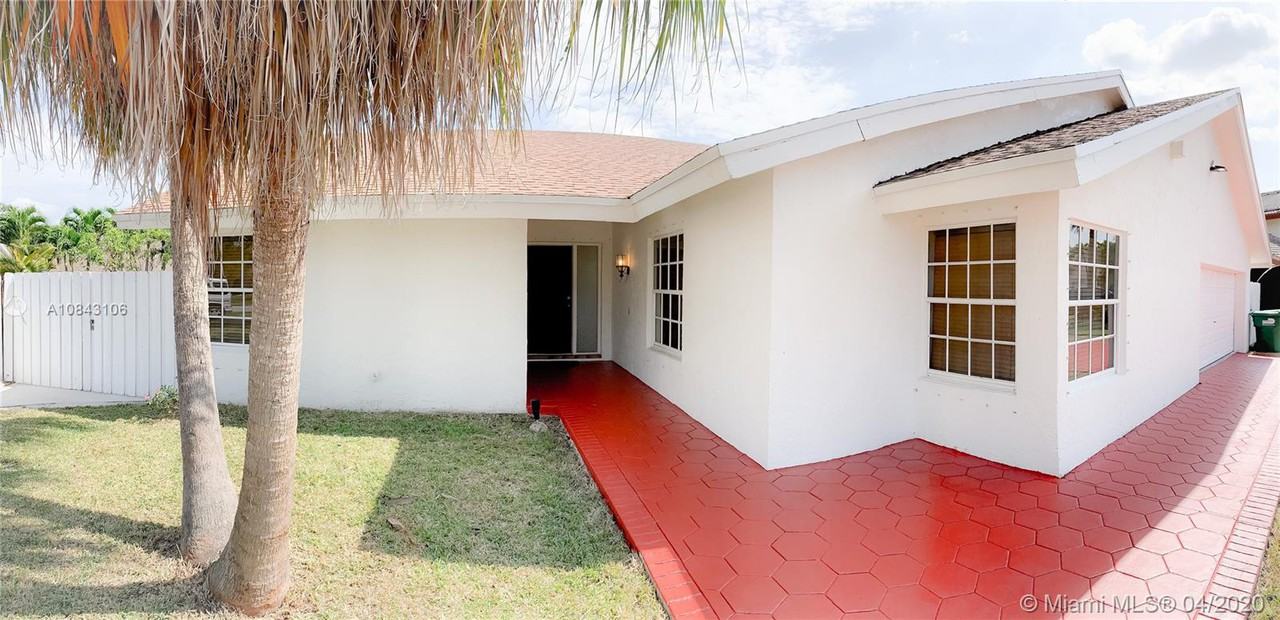 13005 Southwest 117th Terrace - Photo 2 of 19