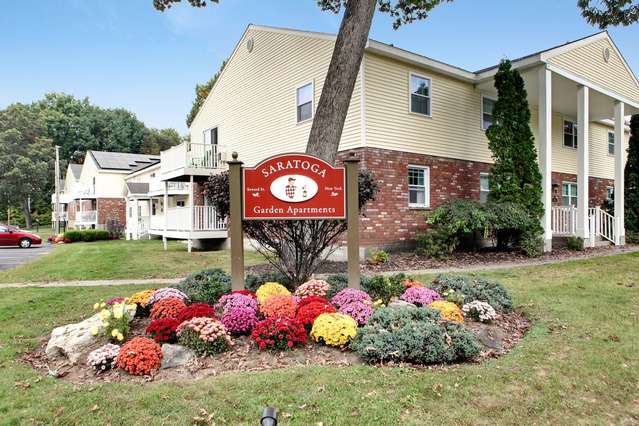 Saratoga Garden Apartments - Photo 7 of 15