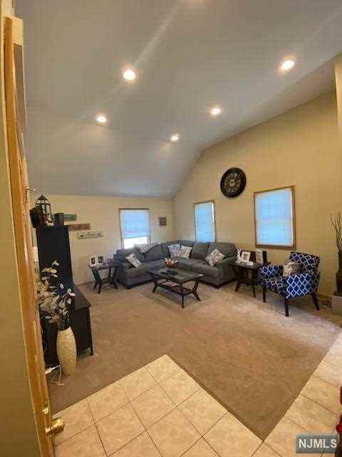 72 Johnson Ave - Photo 2 of 13