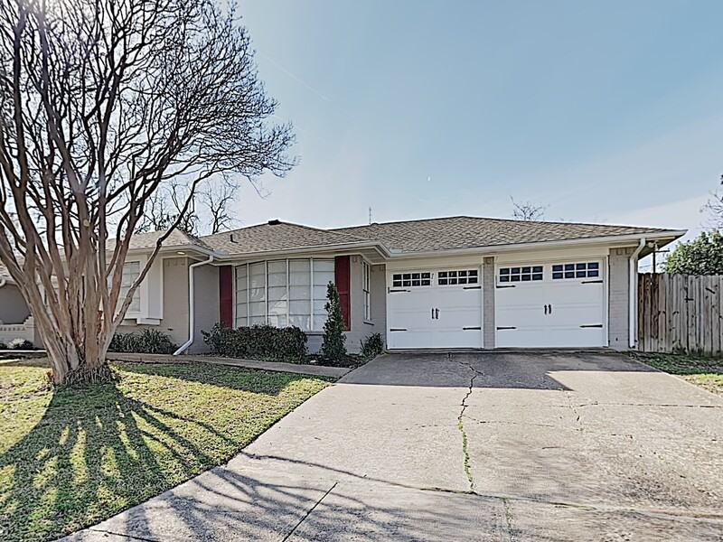 3501 Manchester St - Photo 2 of 14