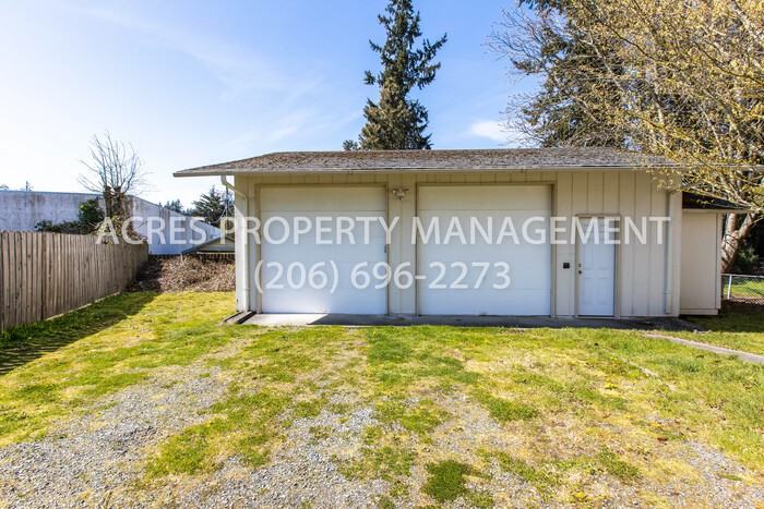 15515 Stone Avenue North - Photo 3 of 24