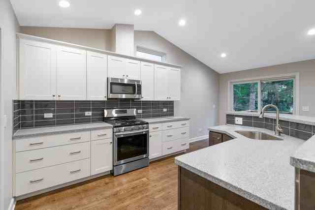 308 Wander Way - Photo 2 of 38