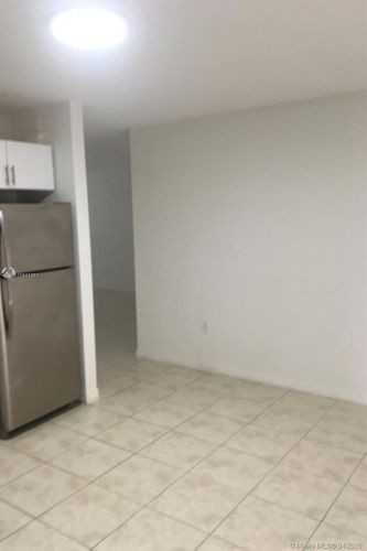 20814 Nw 41st Avenue Rd - Photo 3 of 8