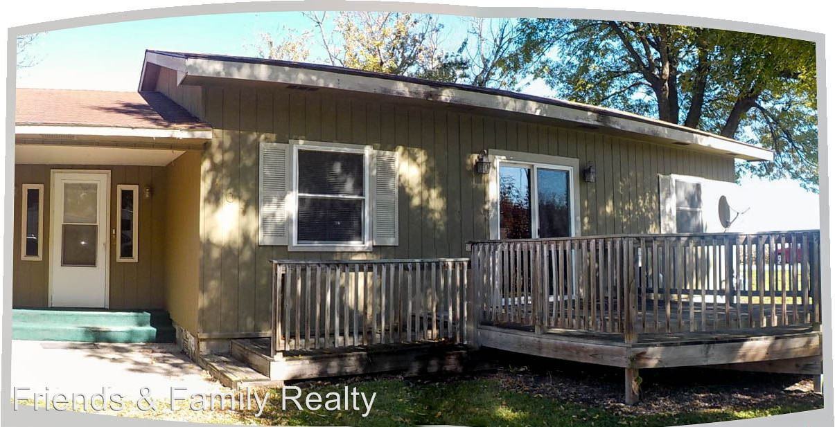 101 W. Cherry St. - Photo 2 of 19