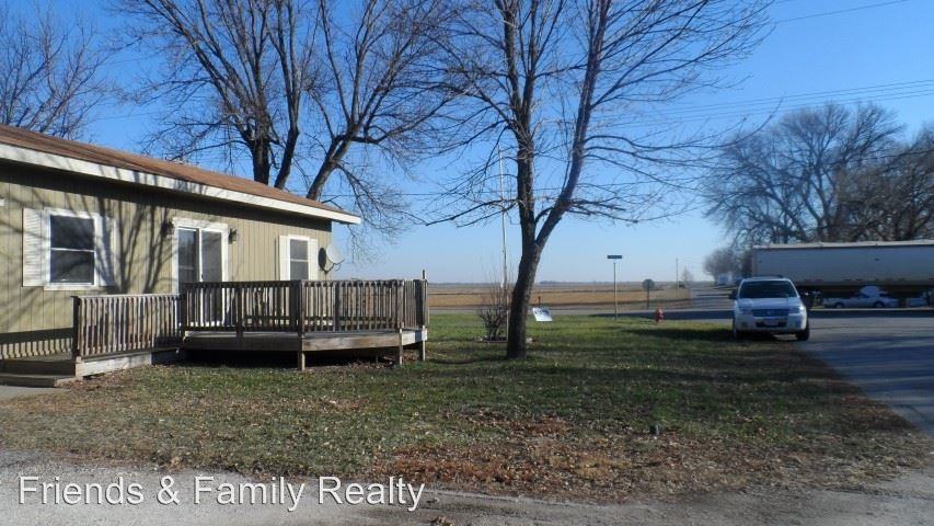 101 W. Cherry St. - Photo 3 of 19