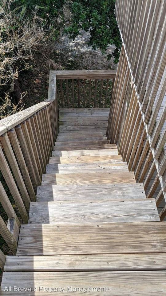 5140 Palm Dr. - Photo 3 of 11