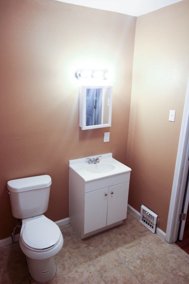 3743 Olive St - Photo 3 of 4