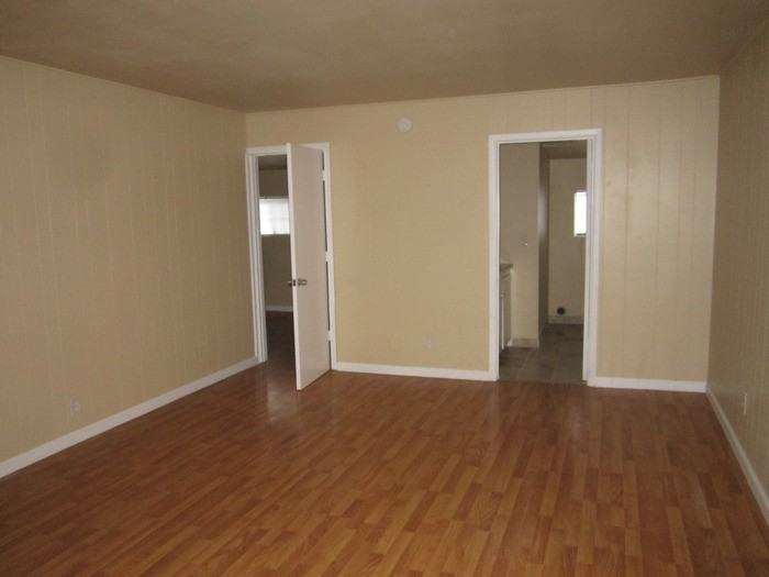 1101 Fruitvale Road - Photo 3 of 22