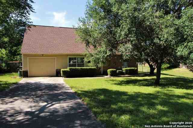 1903 Castle Creek Dr - Photo 2 of 25