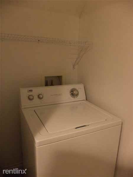 133 Hill St - Photo 2 of 45