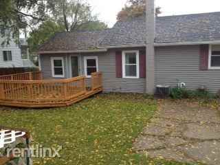 11033 Gourdneck Lake Dr - Photo 2 of 7