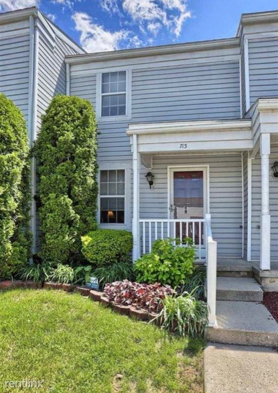 713 Old Silver Spring Rd, Mechanicsburg, PA 17055 2 Bedroom Condo for