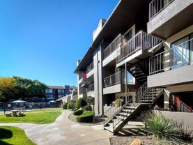 7501 Montgomery Blvd NW - Photo 1 of 1