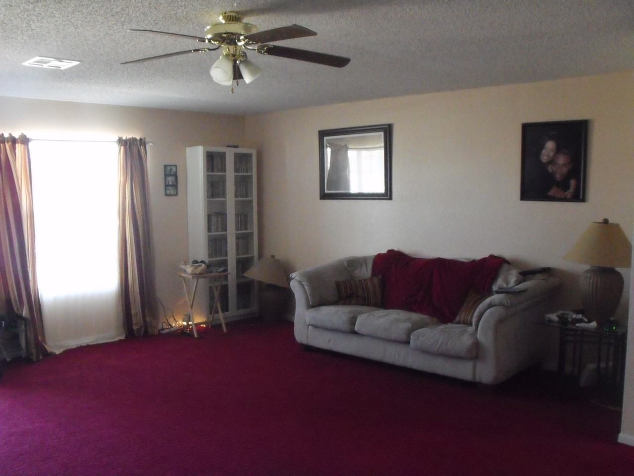 4408 Janelle Dr - Photo 3 of 13