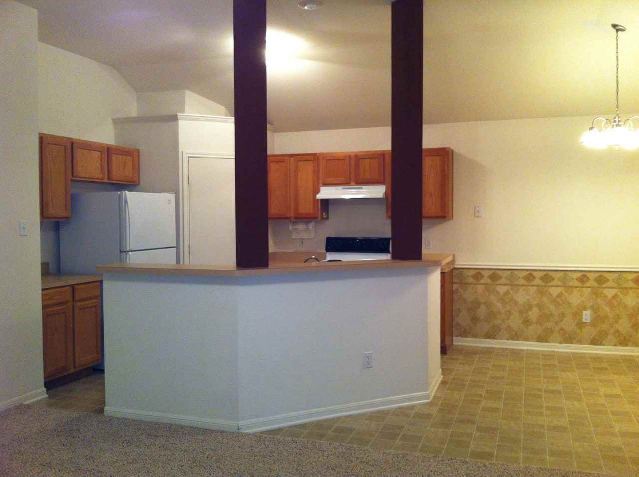 8407 Skyview - Photo 3 of 6