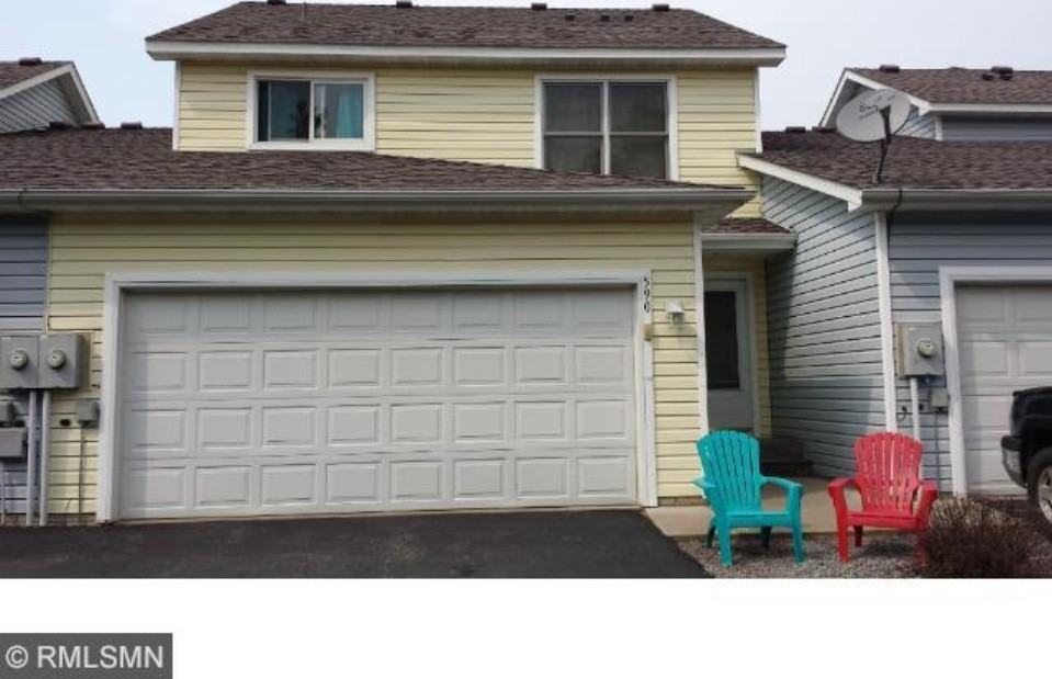 590 Shoreacres Dr - Photo 2 of 18