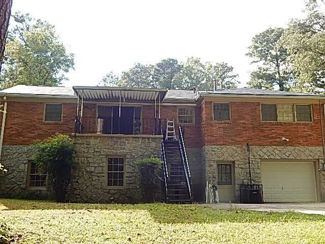 1822 Fort Valley Dr SW - Photo 2 of 22