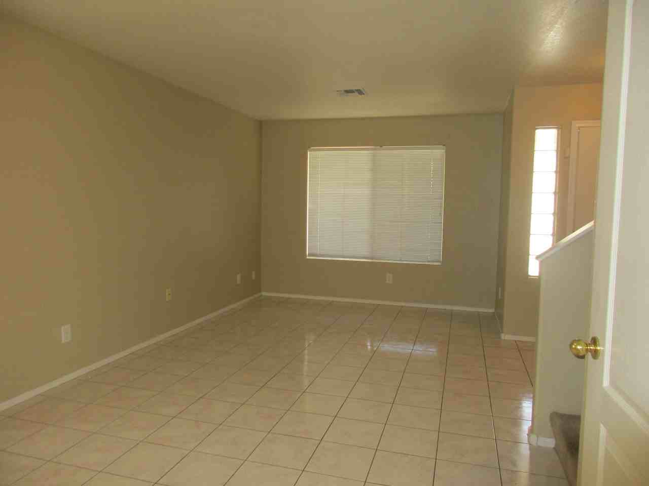 12539 W. Medlock Dr. - Photo 2 of 8