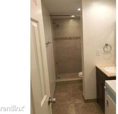 Brookfield Square - Photo 3 of 7