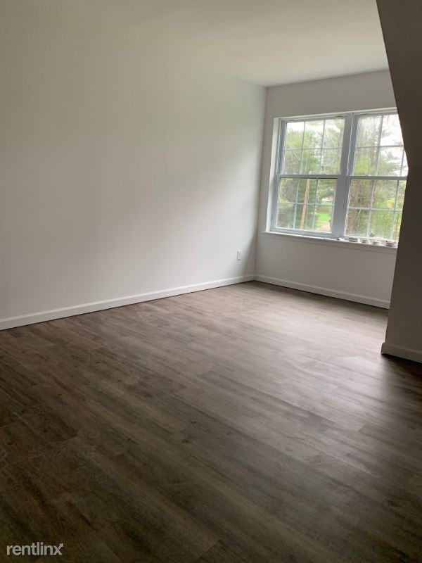 739 Route 42 B - Photo 2 of 13