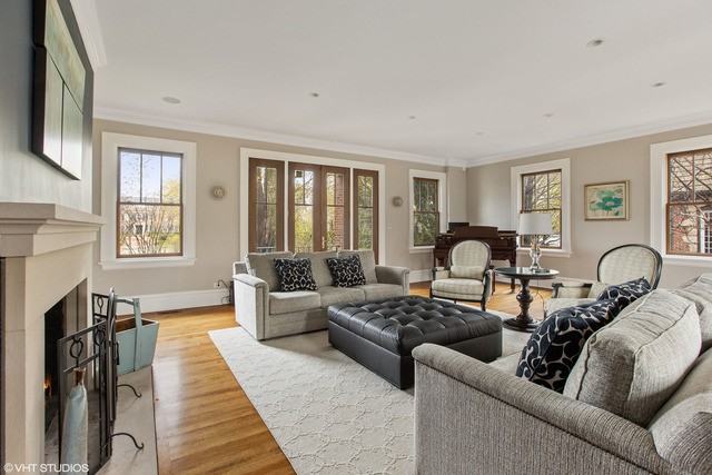 212 Sheridan - Photo 2 of 50