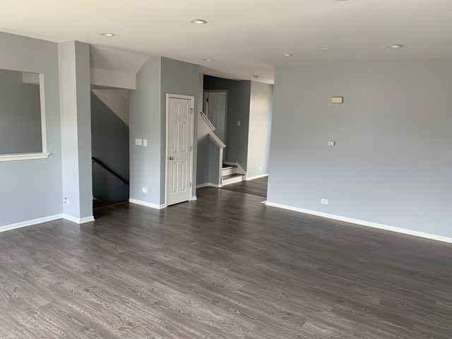 3371 Kentshire - Photo 2 of 13