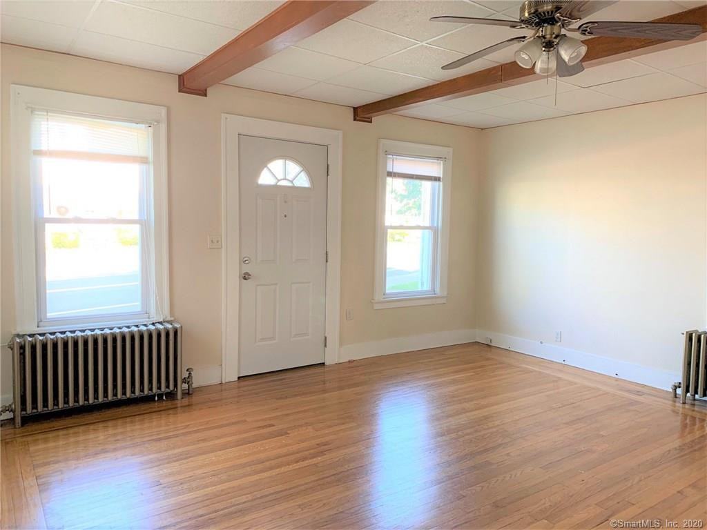 115 Townsend Avenue - Photo 2 of 12