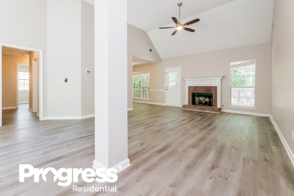 45 Kingsbrook Cir - Photo 3 of 15
