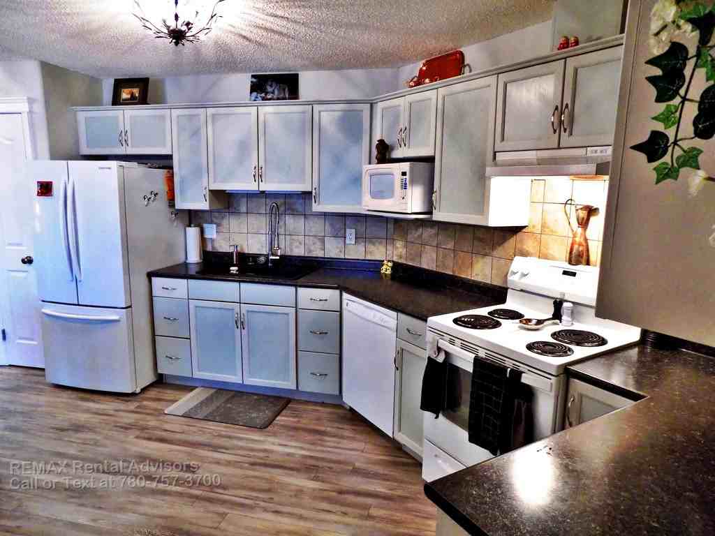 #115 7801 Golf Course Rd - Photo 2 of 13