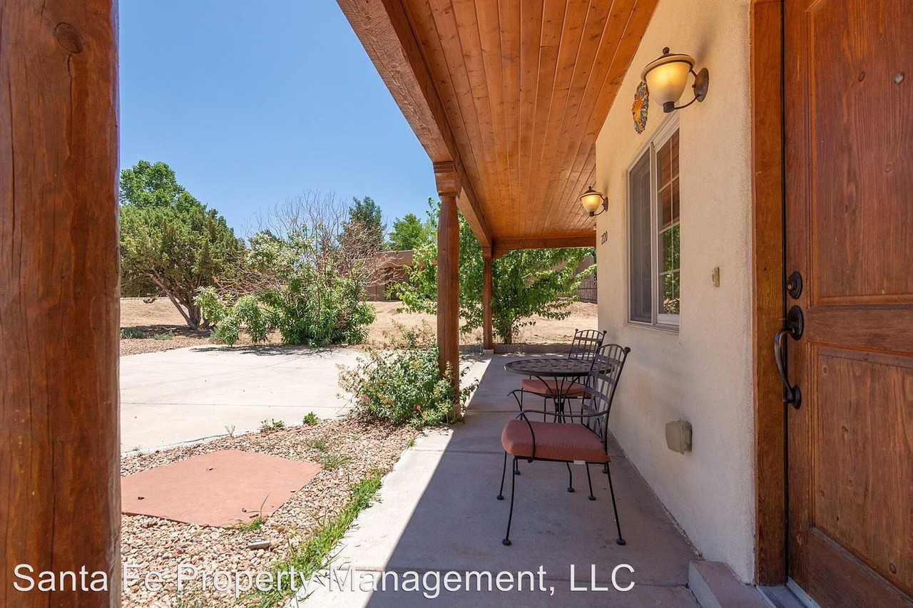 2720 Ventoso - Photo 3 of 14