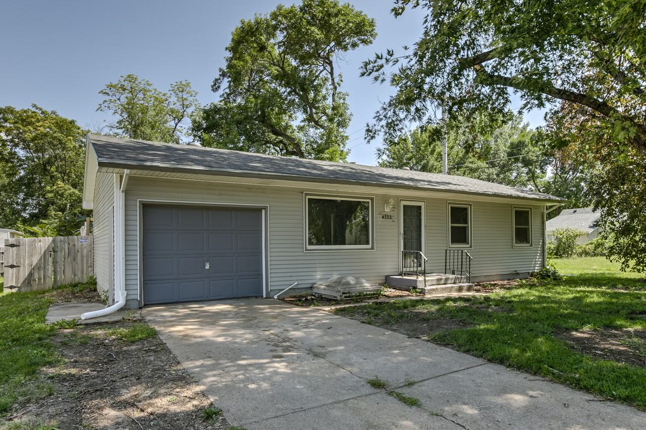 4732 North 71st Street - Photo 2 of 24