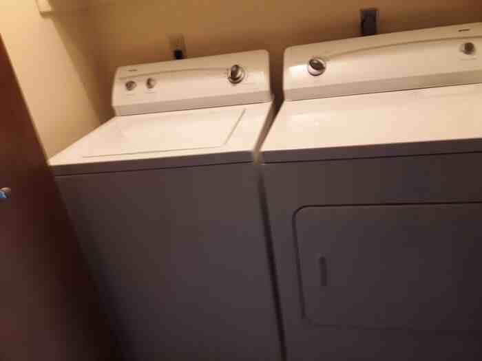 5438 Evard Road - Photo 3 of 6