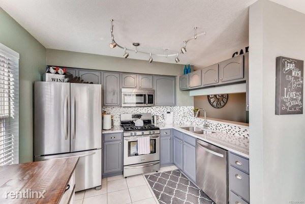 13900 Lake Song Ln R4 - Photo 2 of 28