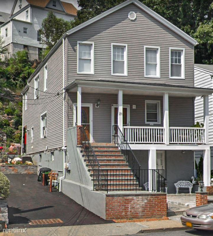 31 Rogers St - Photo 2 of 2