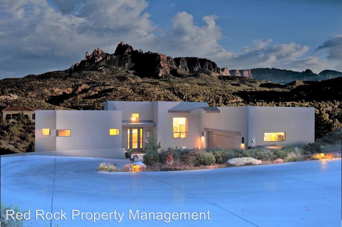 2704 Hopi Circle - Photo 2 of 26