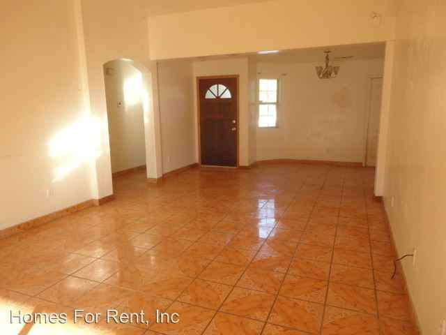 1773 N. Boyles St. - Photo 2 of 12