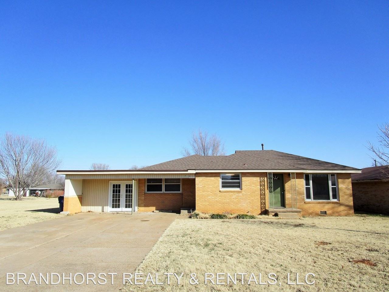 718 N Broadway - Photo 3 of 39