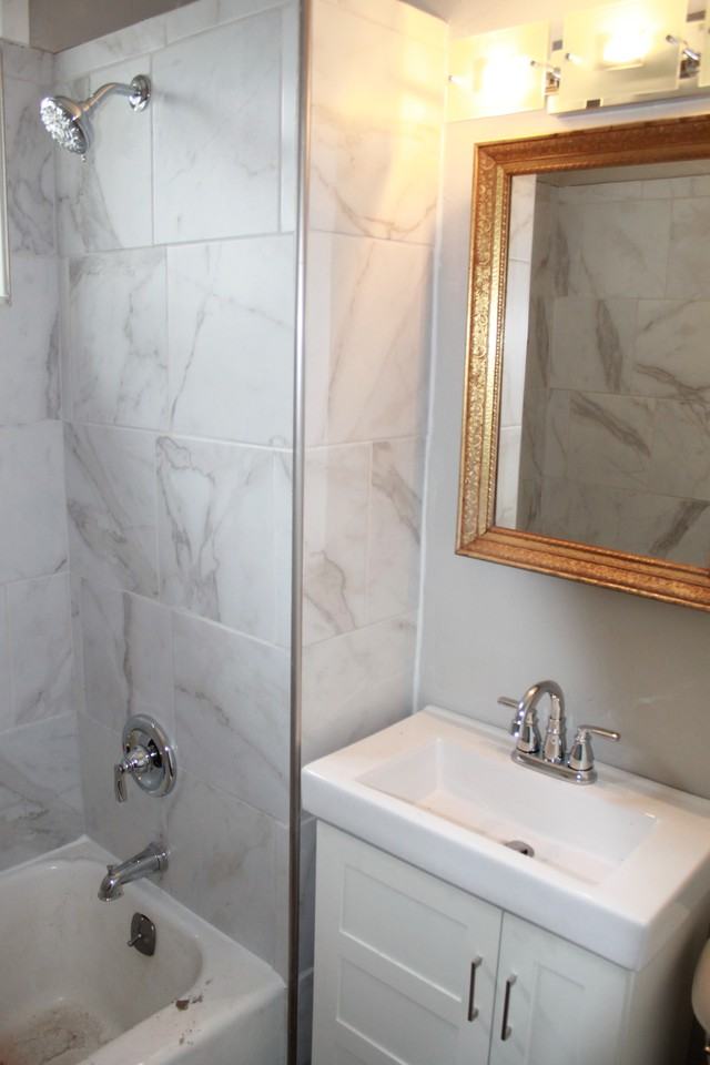 1143 E Madison St - Photo 3 of 5