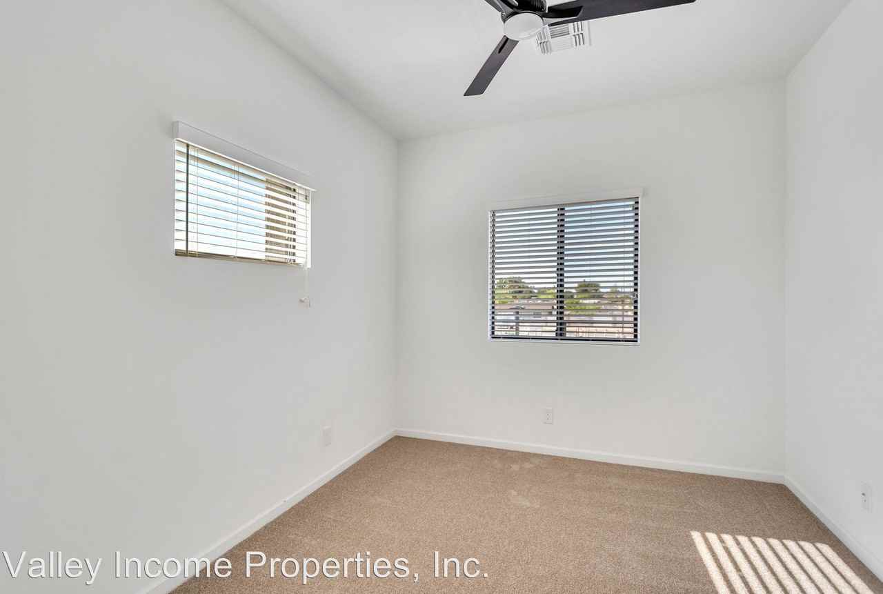 The Howe - Photo 6 of 54