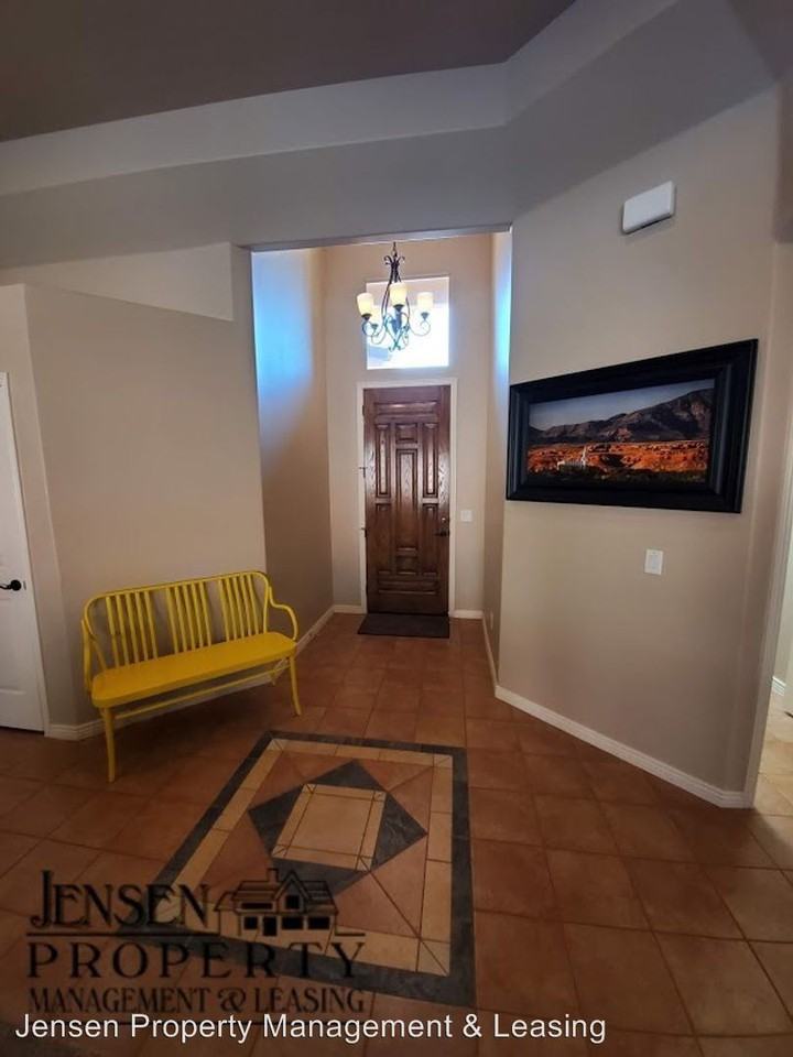 1779 North Palo Verde Drive - Photo 3 of 42