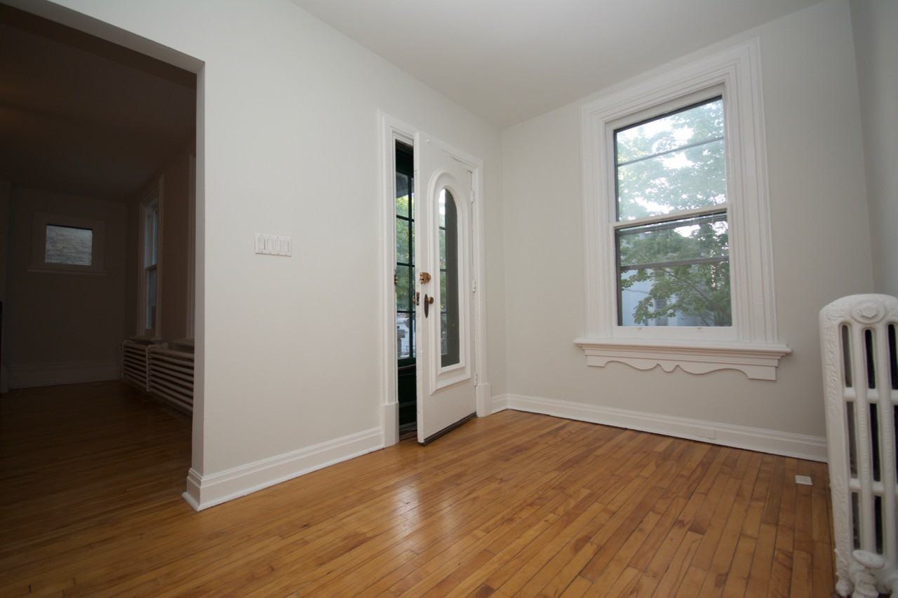 160 Daly Avenue #160 - Photo 3 of 15