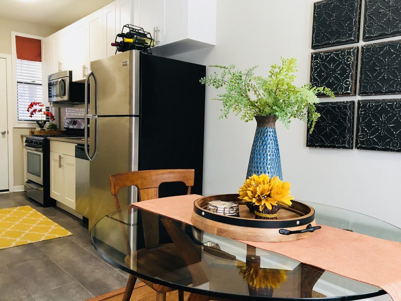 The Maynard at Elaine Place Apartments - Photo 4 of 8