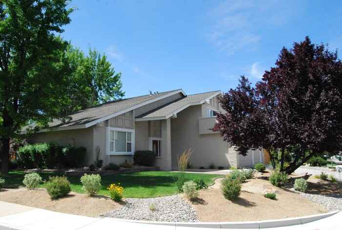 4935 Golden Springs Drive - Photo 2 of 22
