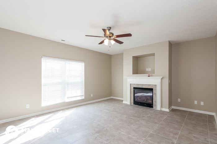 2728 Highland Park Drive - Photo 2 of 15